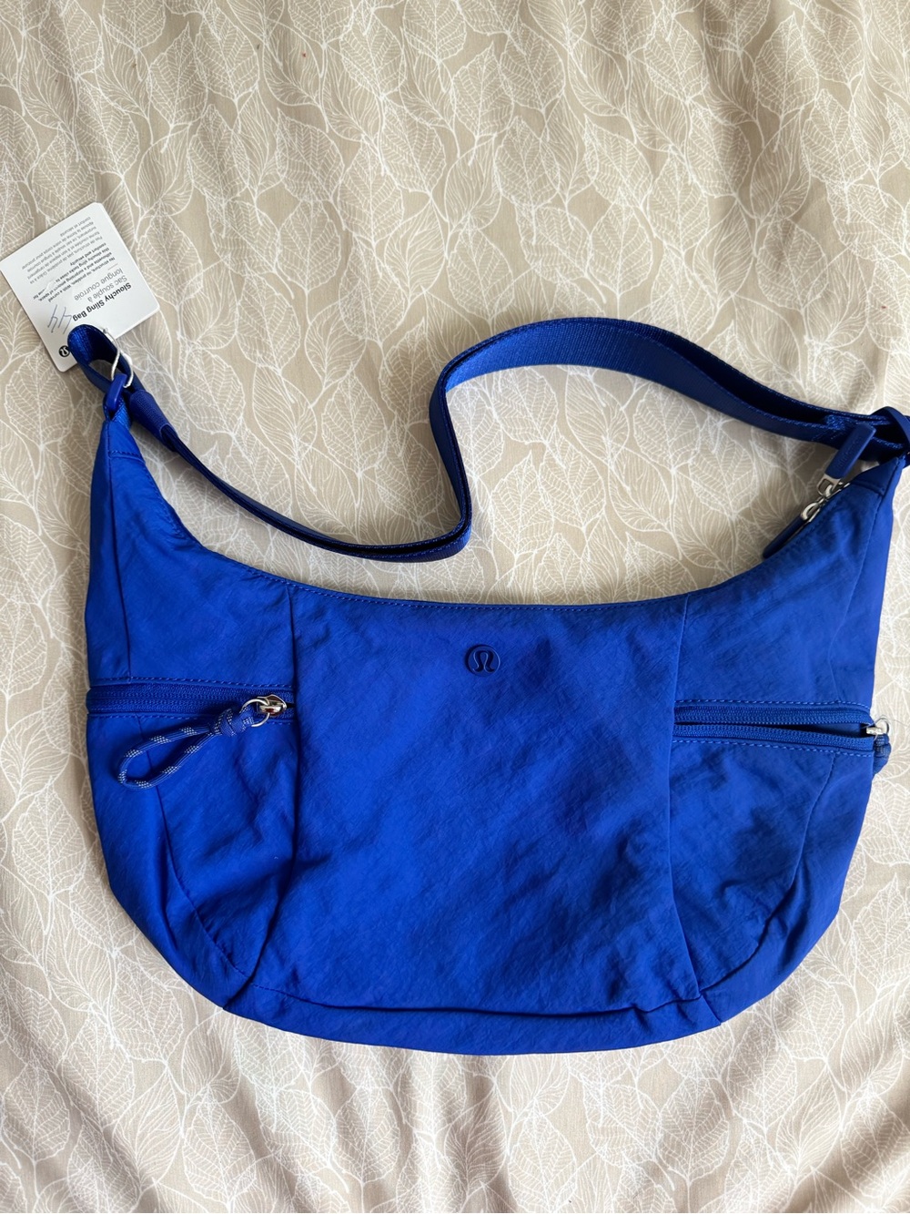 Lululemon Slouchy Bag 6L SOLD OUT COLOR!